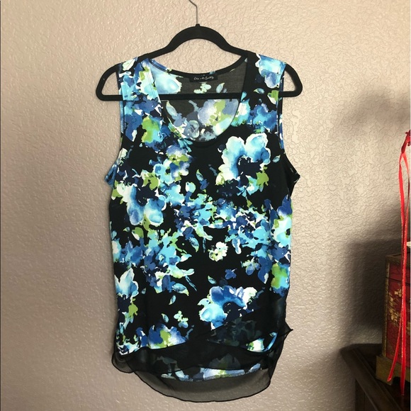 Elie McCarthy Tops - Summer Blouse